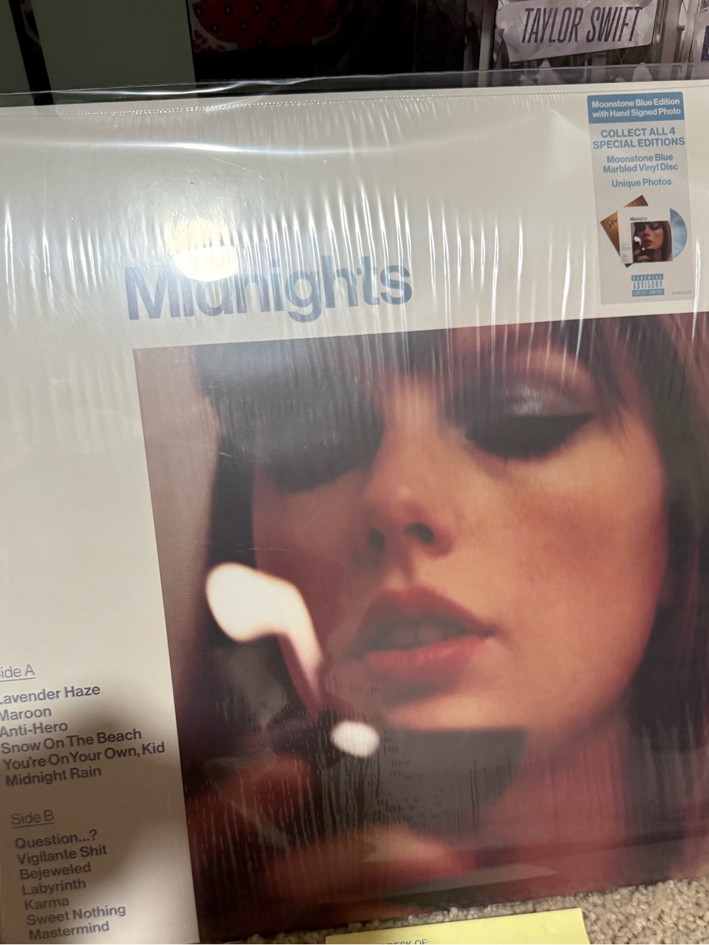 Taylor Swift Moonstone Blue marbled signed limited edition "Midnights" Vinyl - Picture 9 of 12